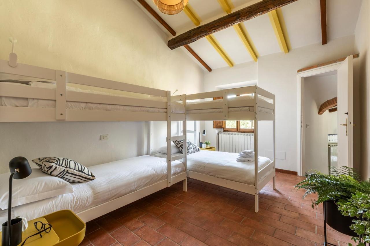 Selvuccia Lodge - Ostello Agricolo サン・ピエーロ・ア・シエーヴェ エクステリア 写真